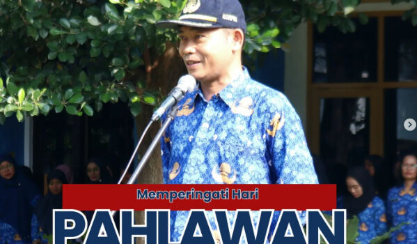 Upacara Memperingati Hari Pahlawan Nasional di SMKN 1 Kediri