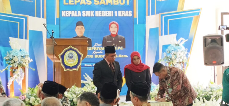 Guru SMKN 1 Kediri Dilantik sebagai Kepala SMKN 1 Kras