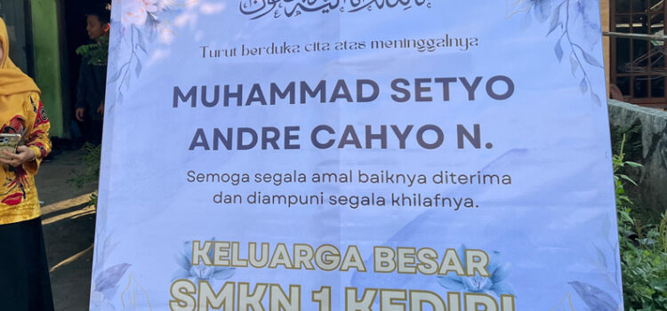 SMKN 1 Kota Kediri Berduka, Satu Siswa Telah Kembali ke Rahmatullah SMKN 1 Kota Kediri Berduka, Satu Siswa Telah Kembali ke Rahmatullah