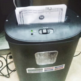 Hindari Penyalahgunaan Data, SMKN 1 Kota Kediri Hancurkan Fotokopi KK dan Akta Kelahiran