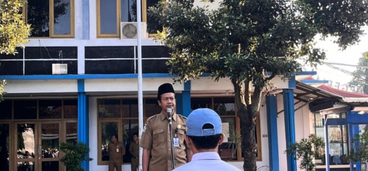 Pembiasaan Disiplin melalui Apel Pagi Rutin Pembiasaan Disiplin melalui Apel Pagi Rutin