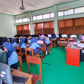 ANBK Hari Pertama Fokuskan Literasi Membaca dan Survei Karakter