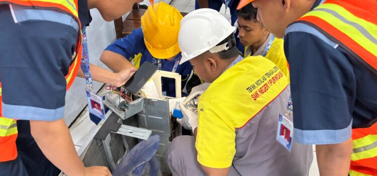 SMKN 1 Kota Kediri Jadi Tuan Rumah Pelatihan Elite Teknisi AC Regional