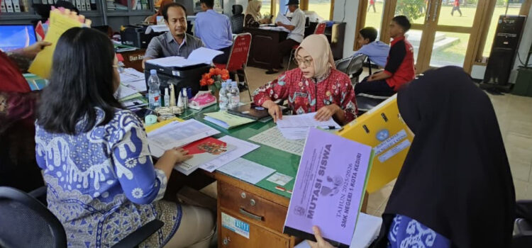 SMEKSA Sambut Pendampingan Sensus & Normatif Oleh Pengawas Sekolah