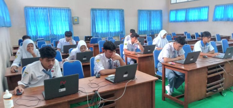 Ujian Susulan Tes Kemampuan Akademik (TKA) bagi Siswa SMK se-Kota Kediri