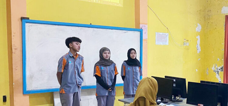 SMEKSA Akhiri ASAS Ganjil dengan Ujian Presentasi PKL dan Siap Sambut Dies Natalis SMEKSA Akhiri ASAS Ganjil dengan Ujian Presentasi PKL dan Siap Sambut Dies Natalis