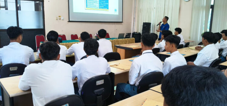 SMKN 1 Kediri Gandeng PT UBS dalam Program “UBS Class”