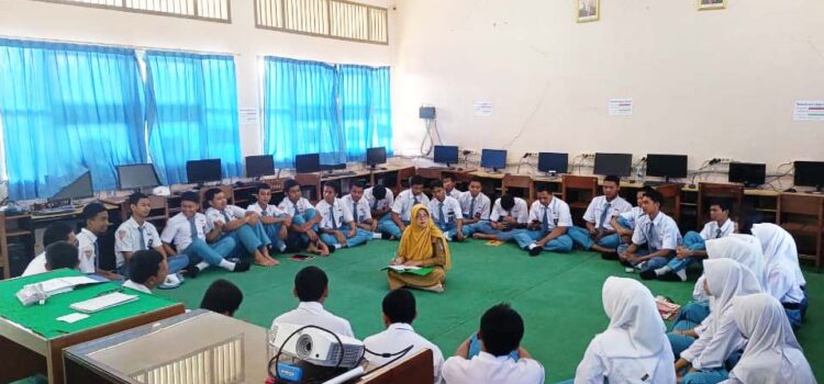 Pembinaan Rutin di Ruang Kelas