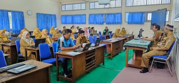 SMK Negeri 1 Kota Kediri Sukses Gelar Survei Lingkungan Belajar (Sulingjar) 2026 SMK Negeri 1 Kota Kediri Sukses Gelar Survei Lingkungan Belajar (Sulingjar) 2026